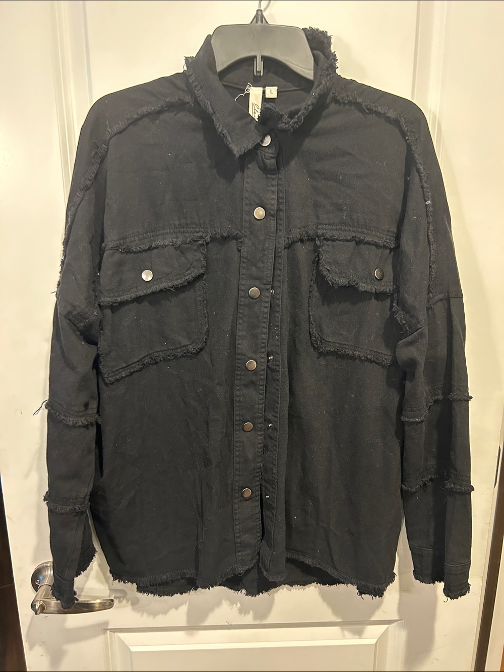 Elan Black Frayed Edge Button-Front Shirt Jacket